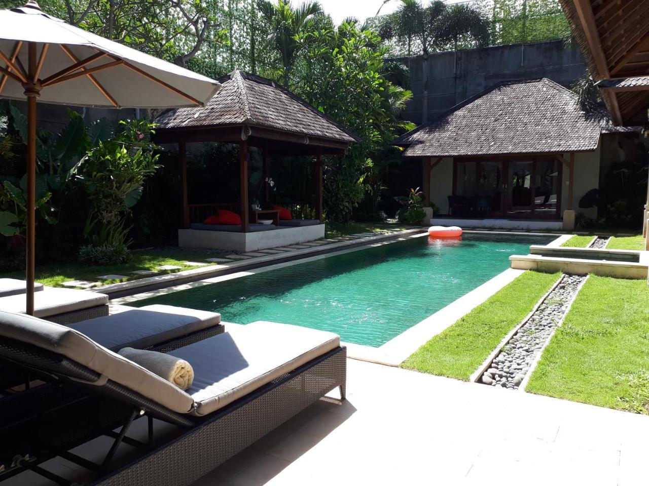 Villa Zanissa Seminyak Eksteriør bilde